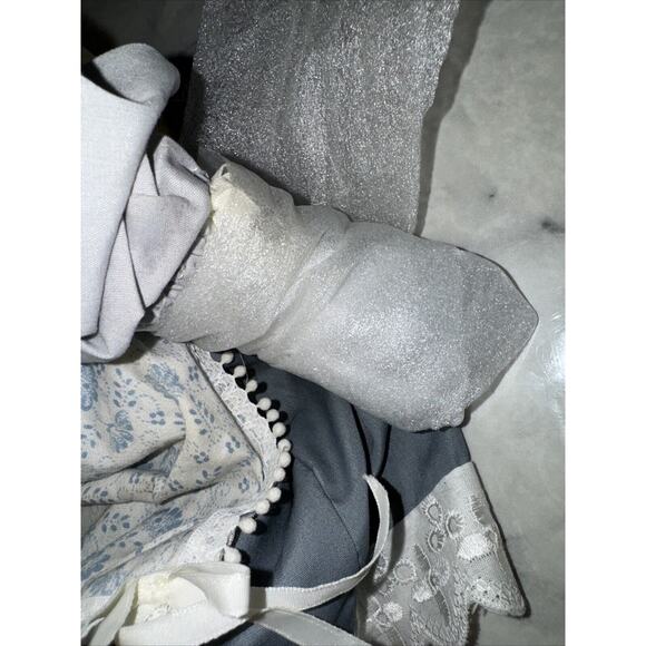 New Vintage Porcelain Mouse Doll 20" Victorian Dress Country Farmhouse Nursery - Picture 12 of 16